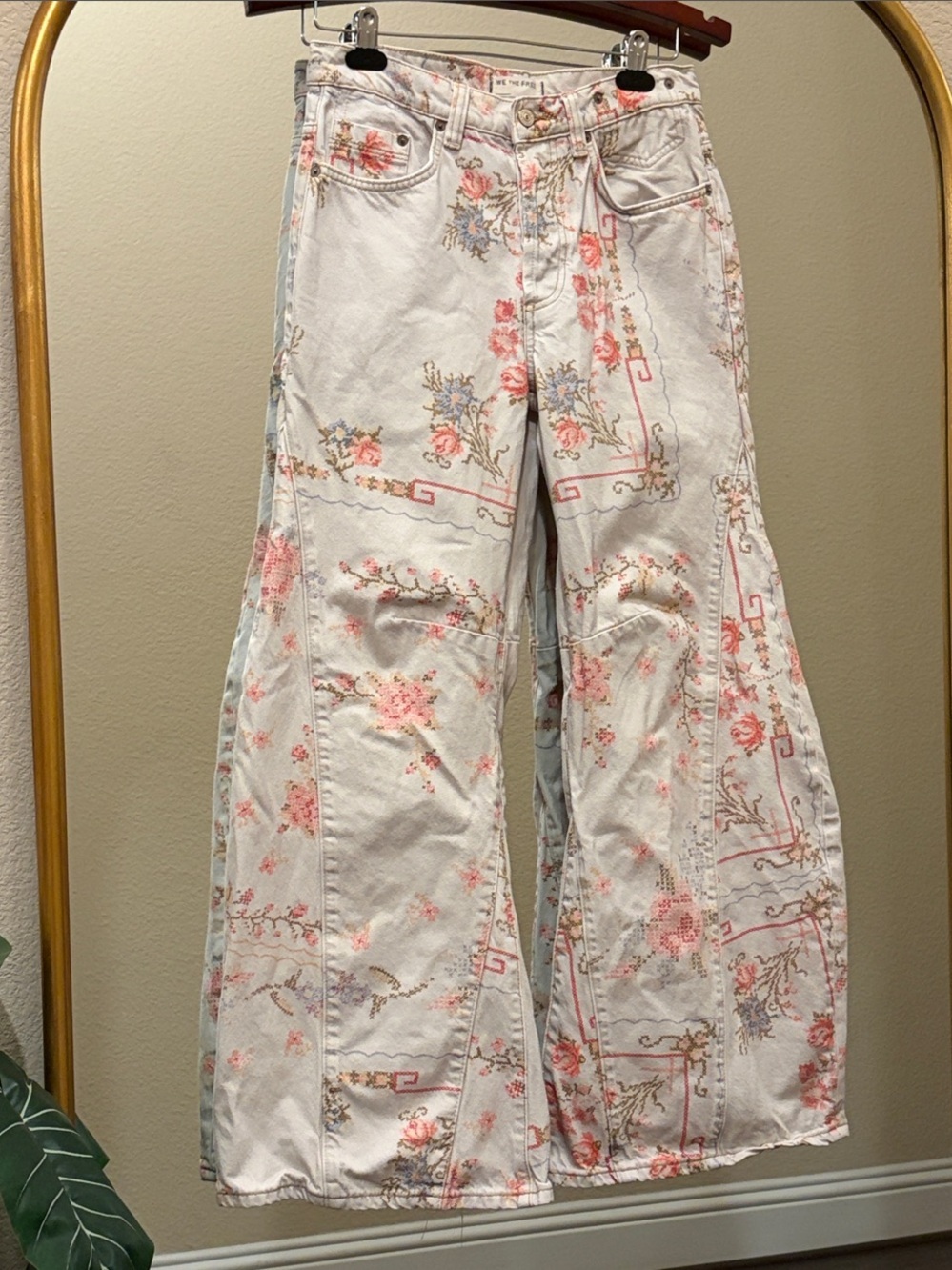 Free People We The Free Eden Printed Wide-Leg Jeans Size 26 - Picture 4 of 11